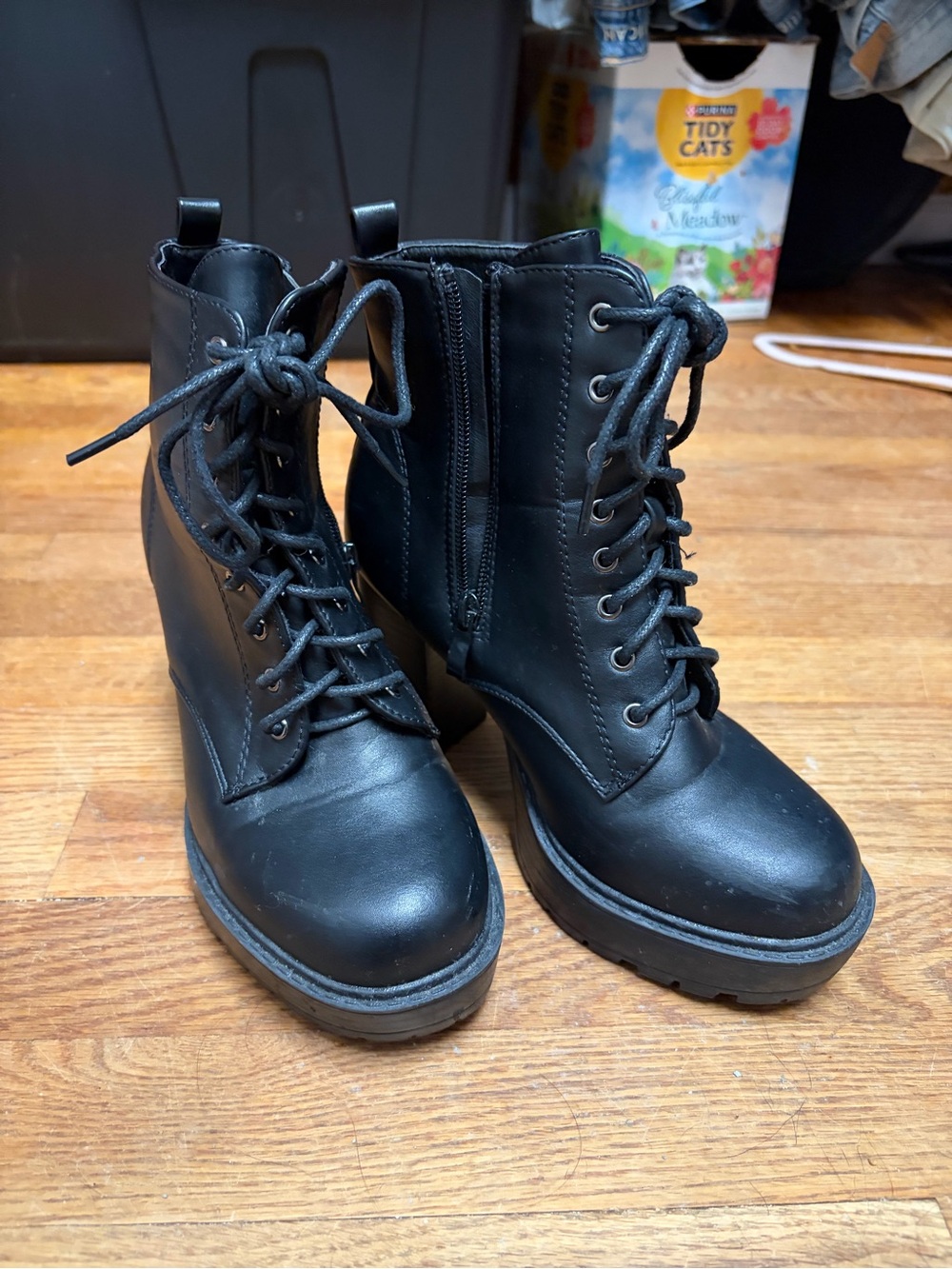Top Moda Black Lace Up Heeled Booties